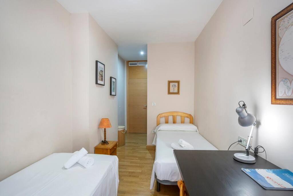 Marieta Apartment By The Castle With Ac Аликанте Екстериор снимка