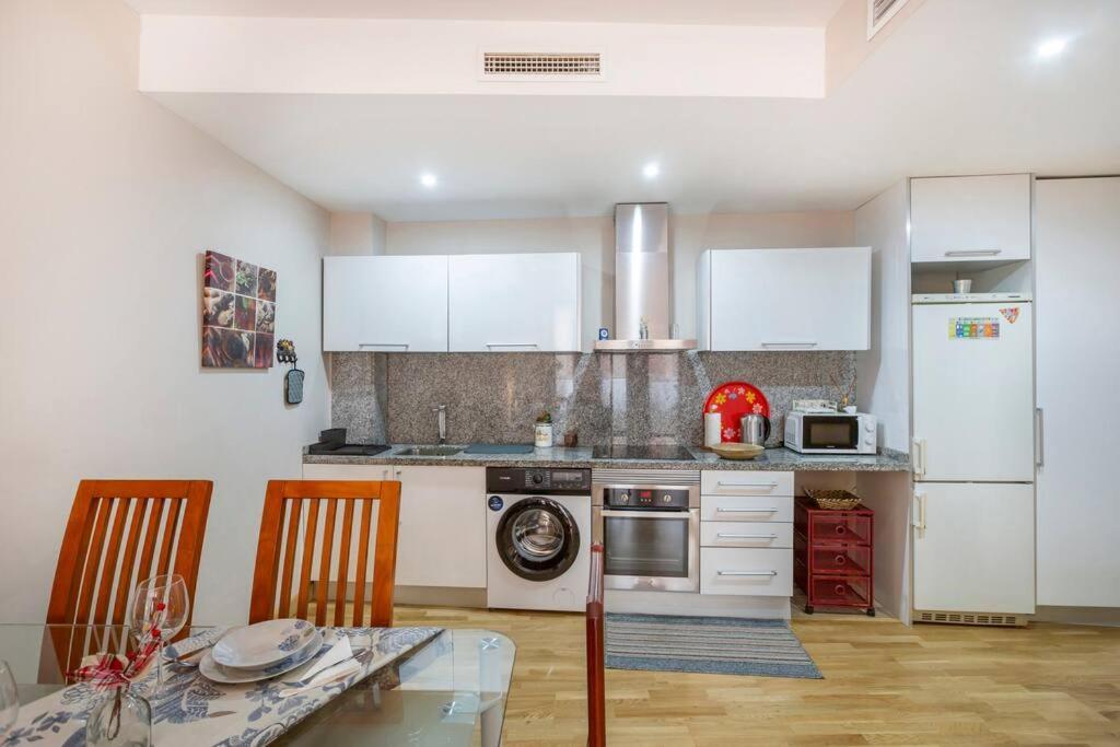 Marieta Apartment By The Castle With Ac Аликанте Екстериор снимка